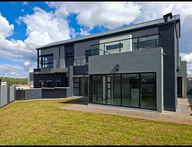 4 BEDROOM HOUSE FOR SALE IN FOUNTAINBROOK ESTATE